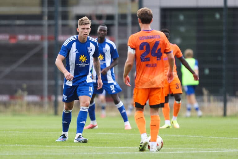 Das neue VfL-Ausweichtrikot im Einsatz gegen Emden.