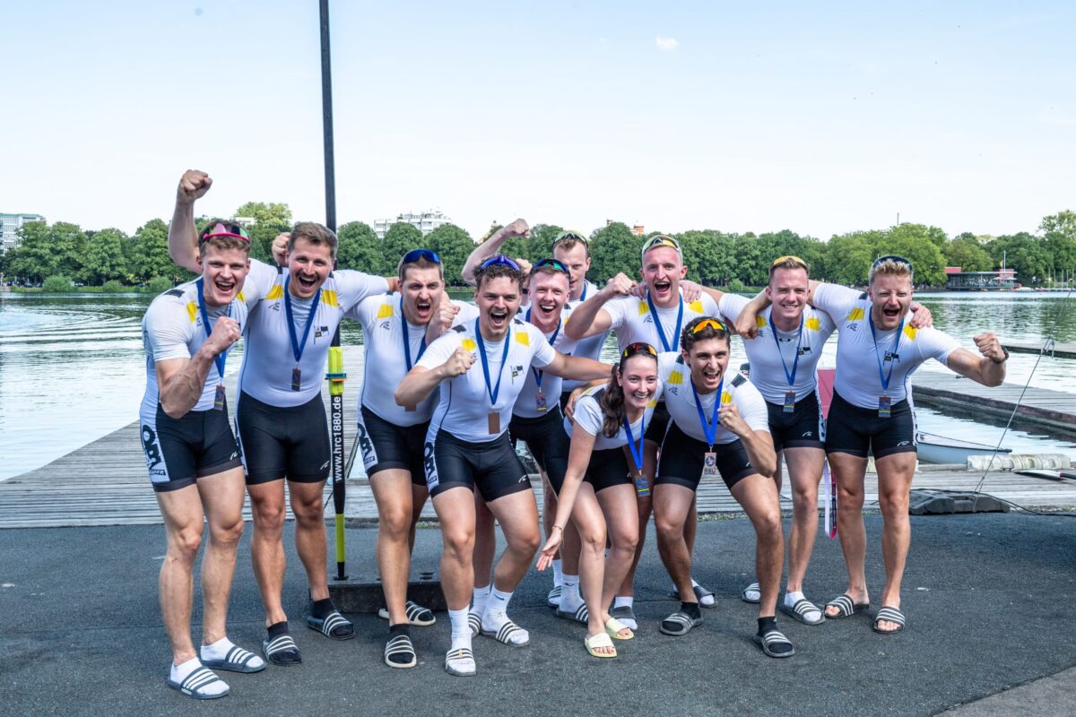 Premiere auf dem Podium: Platz drei für die Osnabrücker Männer in Hannover.