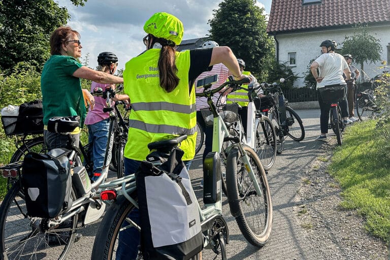 Ab dem 17. August sattelt Georgsmarienhütte beim Stadtradeln wieder auf. Auch in diesem Jahr beginnt der dreiwöchige Aktionszeitraum mit einer gemeinsamen Tour durch das Stadtgebiet. Das Bild ist bei der Auftakt-Stadtradeln-Tour im vergangenen Jahr entstanden.