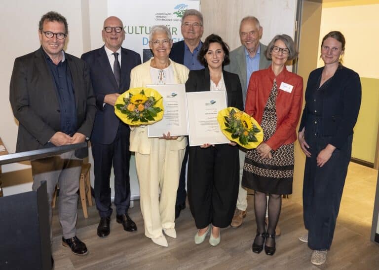 Von links: Ralf Döring (Laudator), Erster Stadtrat Wolfgang Beckermann (LVO-Vorsitzender), Susanne Winkler, Kreisrat Matthias Selle (LVO-Vorstand), Shabnam Parvaresh, Dr. Hermann Queckenstedt (LVO-Vorstand), Dr. Susanne Tauss (LVO-Geschäftsführerin), Laudatorin Katharina Pfaff. / Foto: Hermann Pentermann in Landkreis Osnabrück (Region)