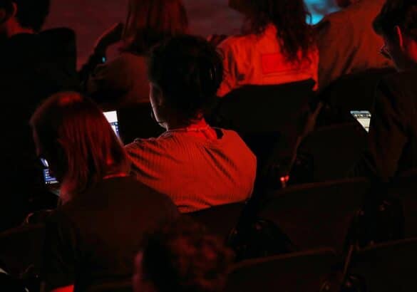 Junge Leute