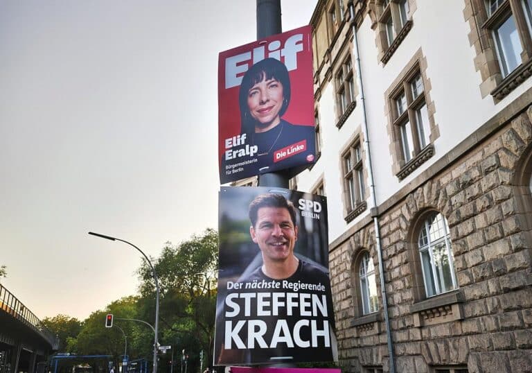 Wahlplakate mit