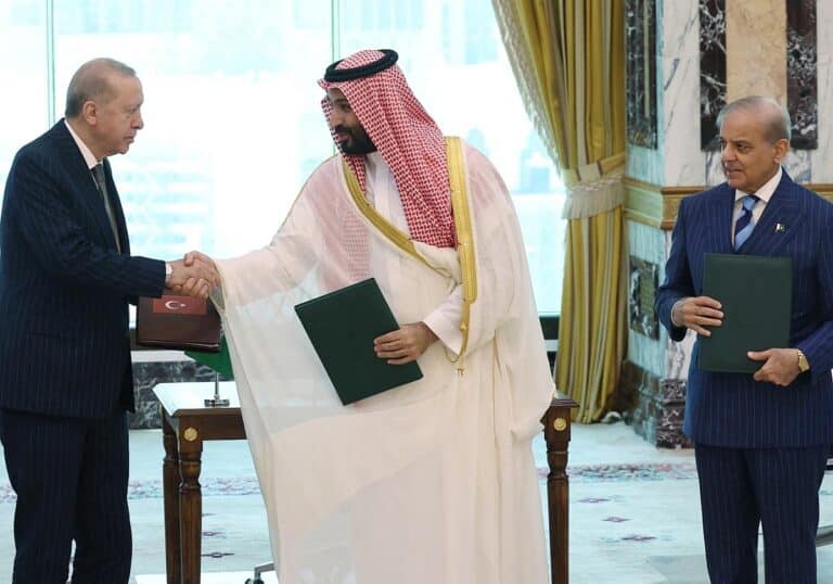 Türkei, Saudi-Arabien
