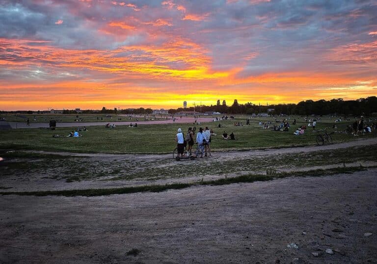 Tempelhofer Feld