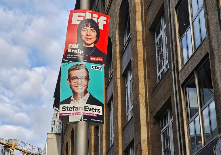 Wahlplakate für