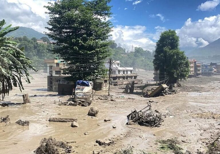 Sturzflut an