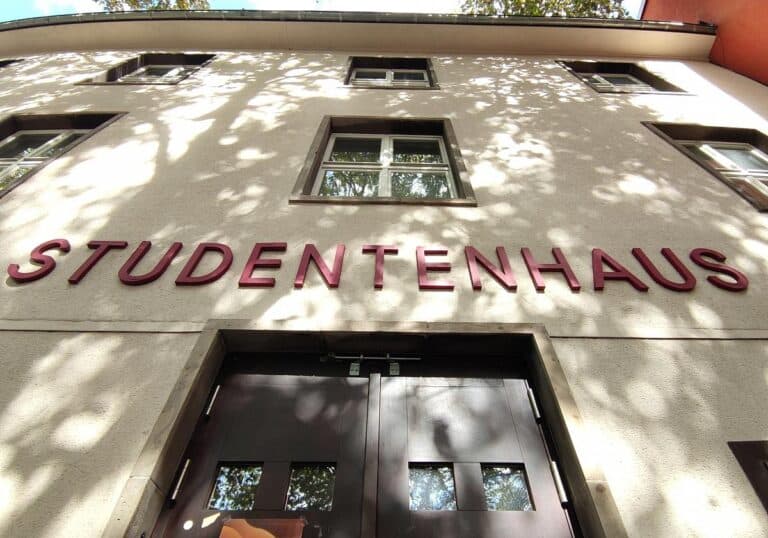 Studentenhaus (Archiv)