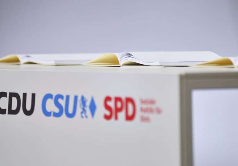 Unterzeichnung Koalitionsvertrag