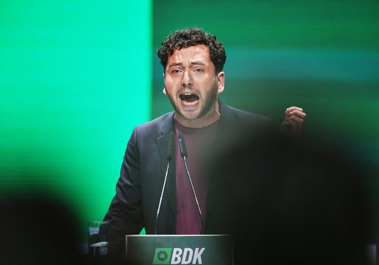Felix Banaszak