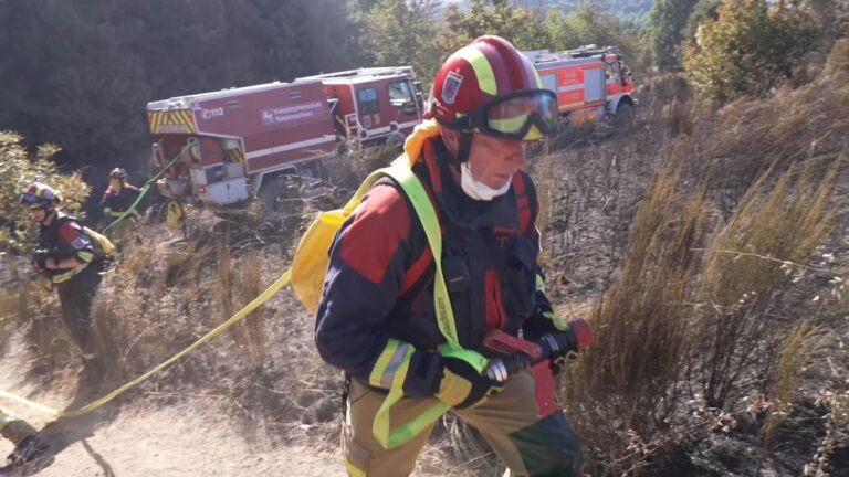 NRW-Feuerwehr kehrt früh aus Spanien zurück