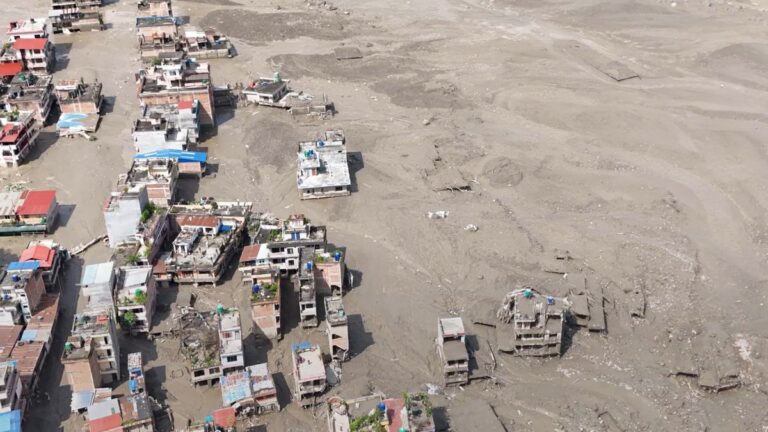 Sturzflut im Himalaya: Über 1.300 Vermisste, viele Tote