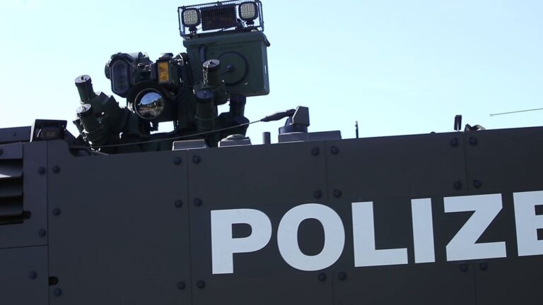 Tödliche Schüsse bei Rave in Aarau: Täter flüchtig