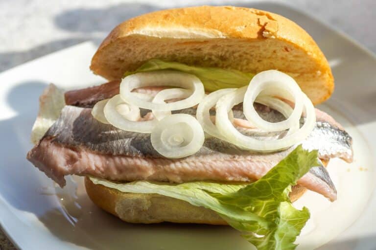 Fischbrötchen (Symbolbild) / Foto: mygraphx, Pixabay