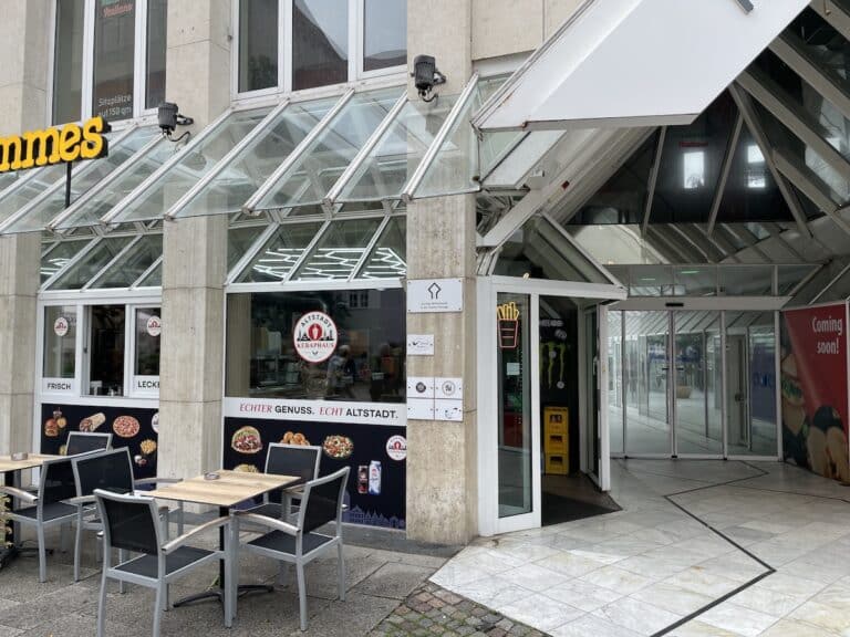 Das Altstadt Kebaphaus in der Theaterpassage Osnabrück. / Foto: Dominik Lapp in Innenstadt