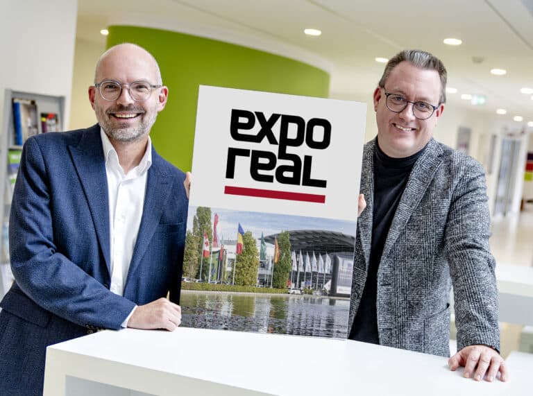 Ingmar Bojes (WFO) und Peter Vahrenkamp (WIGOS). / Foto: WFO in Osnabrück (Gesamtstadt)