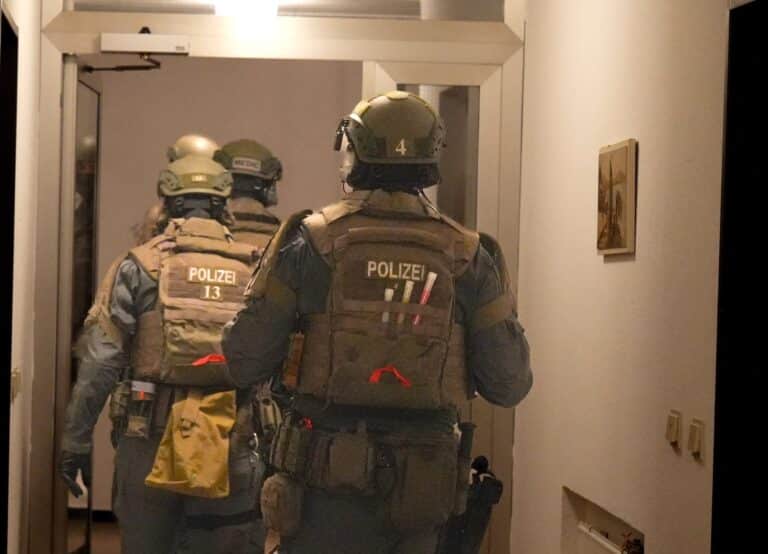 Zugriff SEK / Foto: Polizei Osnabrück in Osnabrück (Gesamtstadt)