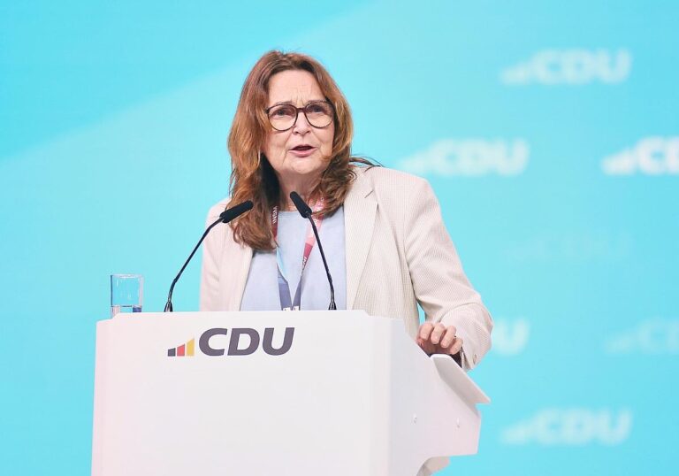 Mechthild Heil