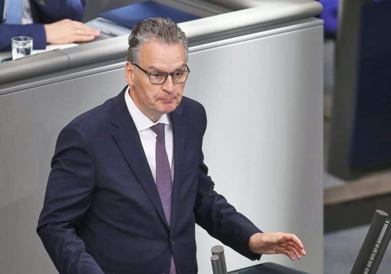Günter Krings
