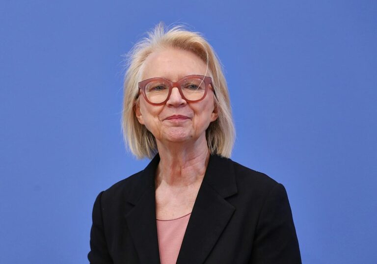 Monika Schnitzer