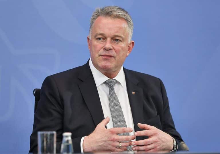 Gordon Schnieder