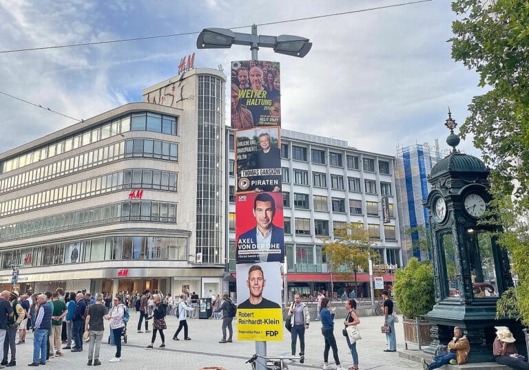 Wahlplakate für