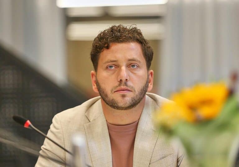Felix Banaszak