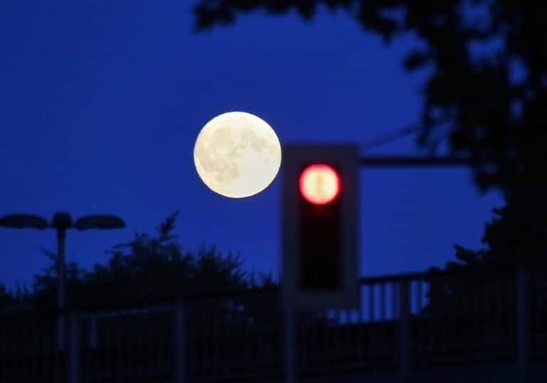 Mond (Archiv)