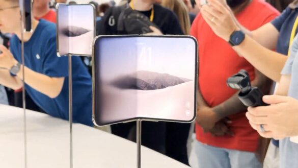 Apple präsentiert erstes faltbares iPhone für 2.299 Euro