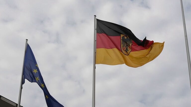 Klingbeil wehrt CDU-Angriff auf Bas ab