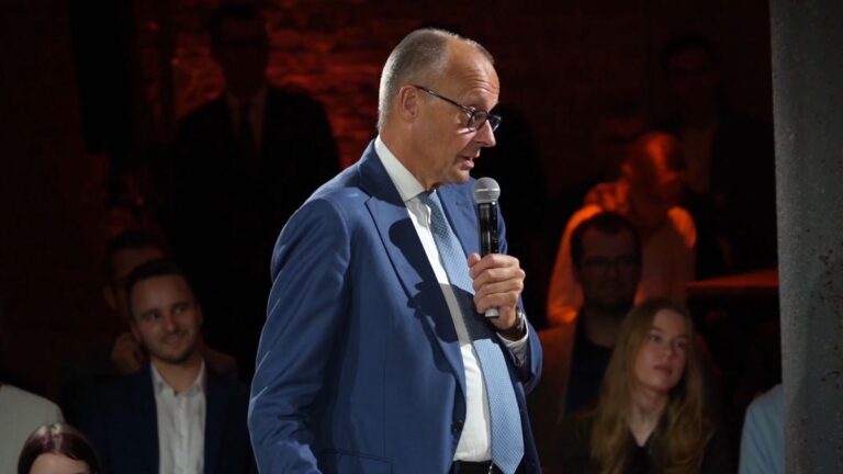 Merz kämpft um Rückhalt in der CDU