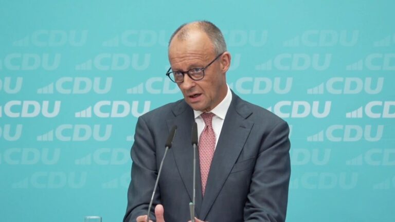 CDU nach Wahlfiasko: Merz hält an Reformkurs fest