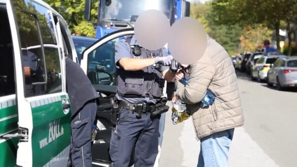 21 Festnahmen bei Razzia in Haan – Verdacht auf Steuerhinterziehung