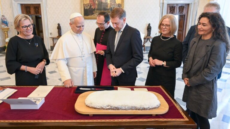 Sächsischer Christstollen für Papst Leo XIV.