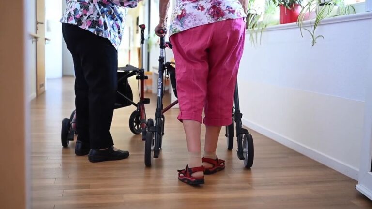 Koalitionsstreit um Pflegereform eskaliert