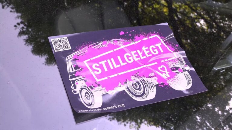 Aktivisten lassen Luft aus SUV-Reifen in Hamburg ab