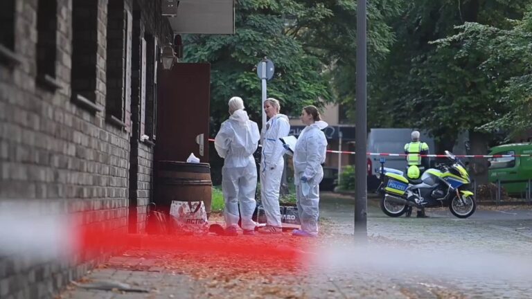 Schüsse in Marl: Ein Toter, zwei Verletzte in Teestube