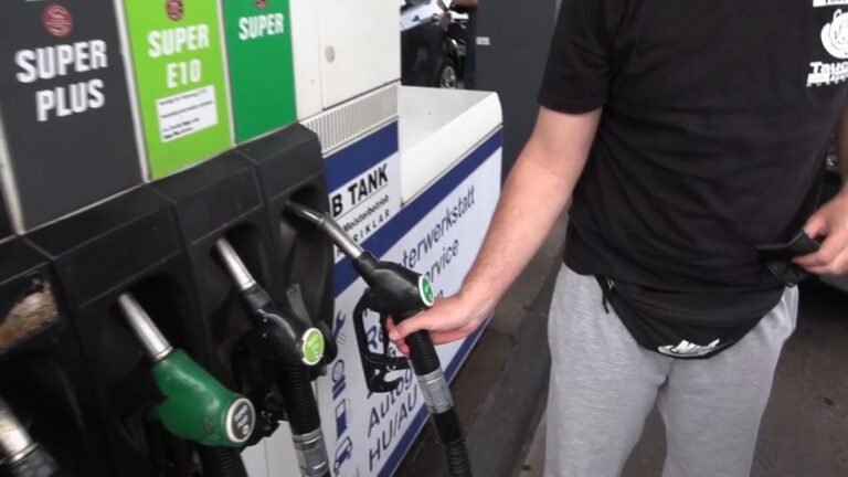 September wird teuerster Tankmonat aller Zeiten