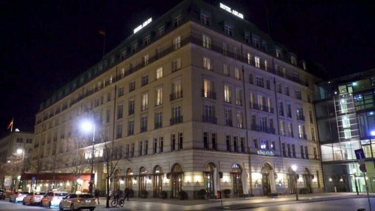 Adlon-Verkauf vorerst gescheitert: Kapitalmehrheit verfehlt