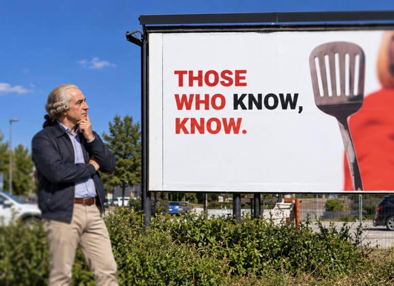 Justus Möser vor Pötter Wahlplakat in Osnabrück (Gesamtstadt)