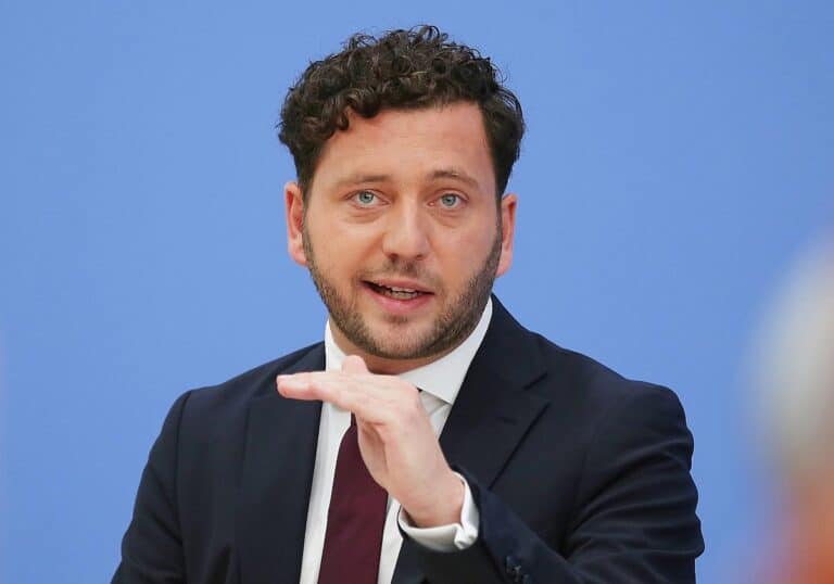Felix Banaszak