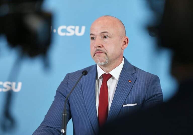 Alexander Hoffmann