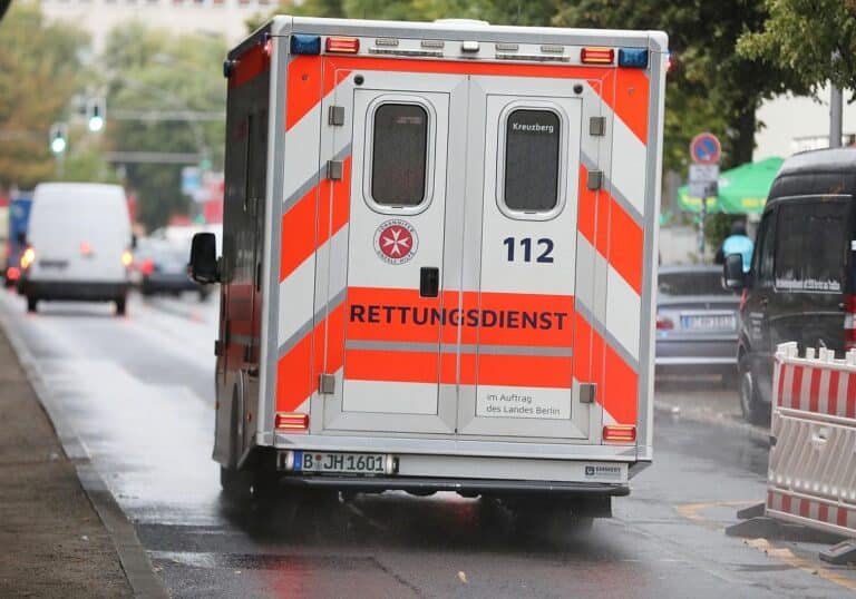 Rettungswagen (Archiv)