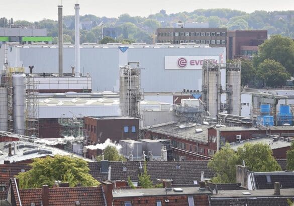 Evonik Industries