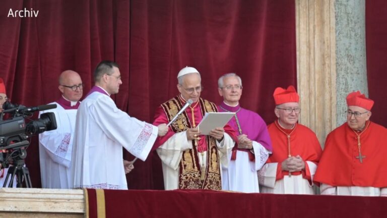 Papst Leo XIV. muss sich Lungen-OP unterziehen