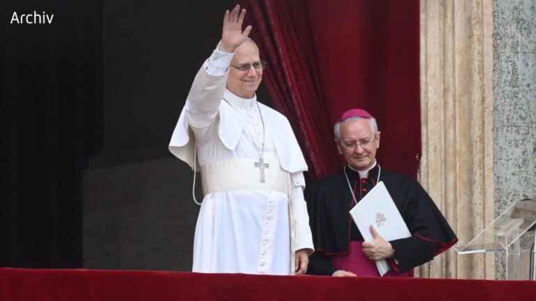 Papst Leo XIV. verlässt nach Krebs-OP das Krankenhaus
