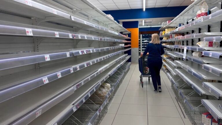 Italien: Proteste legen Süditalien lahm