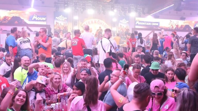 Ballermann-Closing: Saisonende mit Feiern und Abschieden
