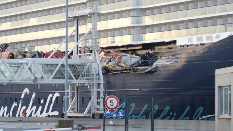 Polizei ermittelt gegen Kapitän nach "Mein Schiff 3"-Kollision