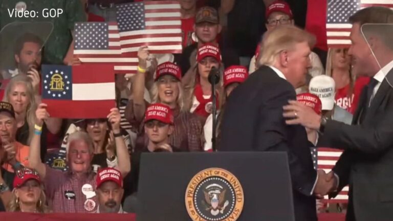 Audi-Chef Döllner rechtfertigt Auftritt mit Trump