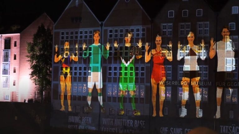 Einheitsfest in Bremen: Feiern, Proteste und Lichtshow